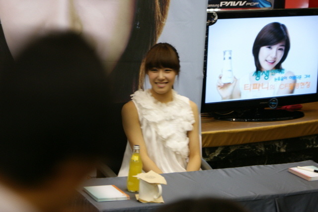 1762040F49DA90D33BE204